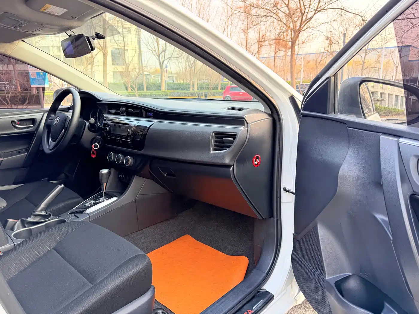 Toyota Levin 2016 1.6G CVT Elite Edition фото 20