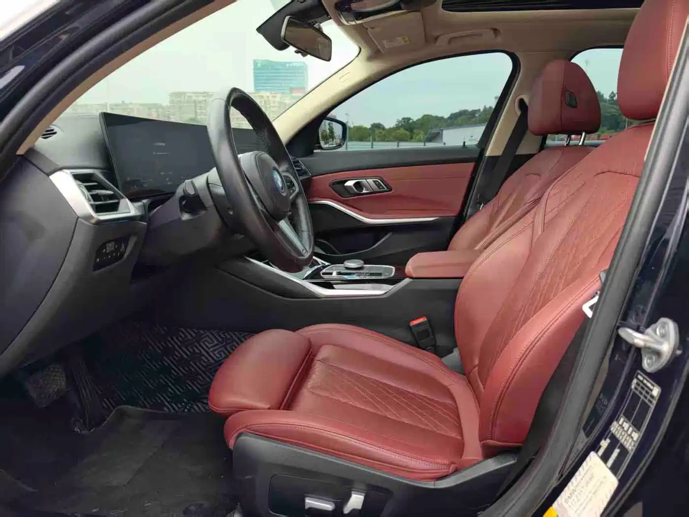 BMW i3 2022 eDrive 35 L фото 12