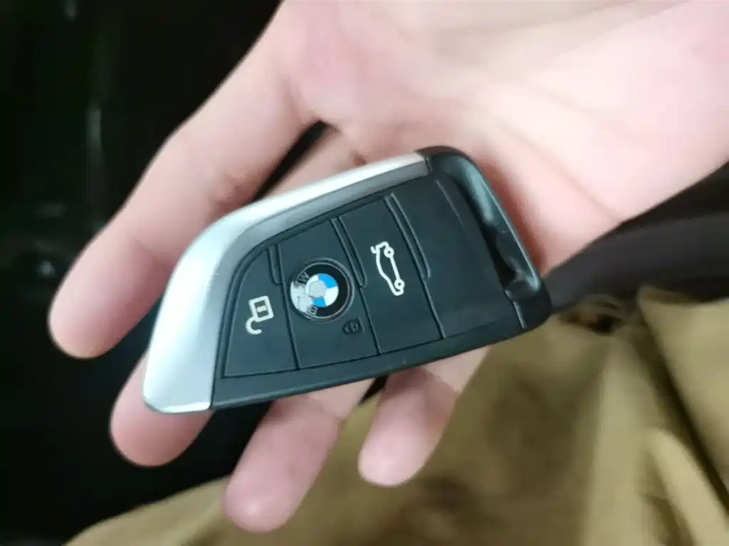 BMW X1 2016 sDrive18Li Luxury Model фото 15