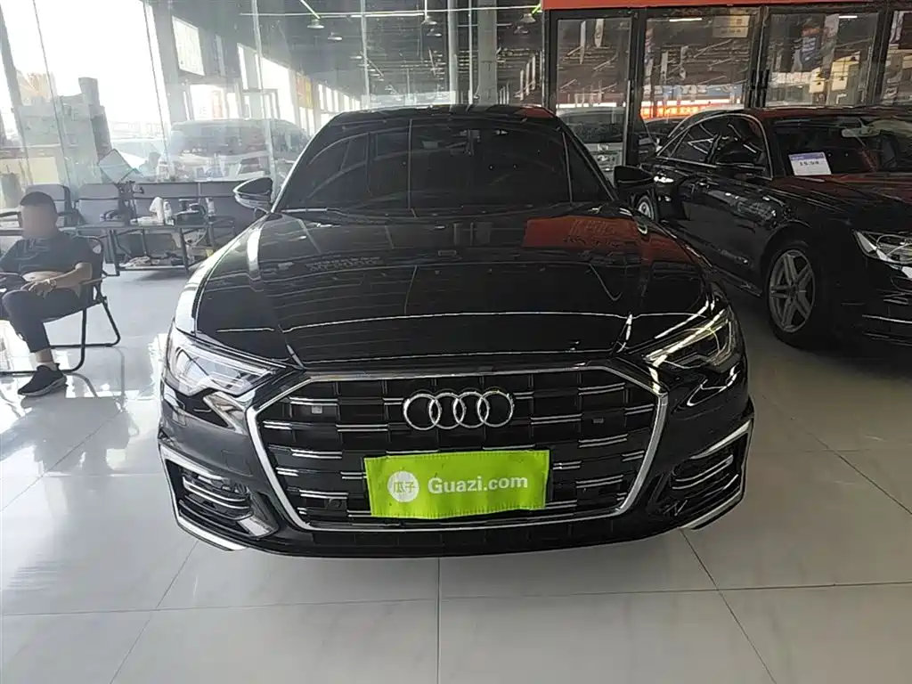 Audi A6L 2023 Facelift 40 TFSI Luxury Dynamic фото 3