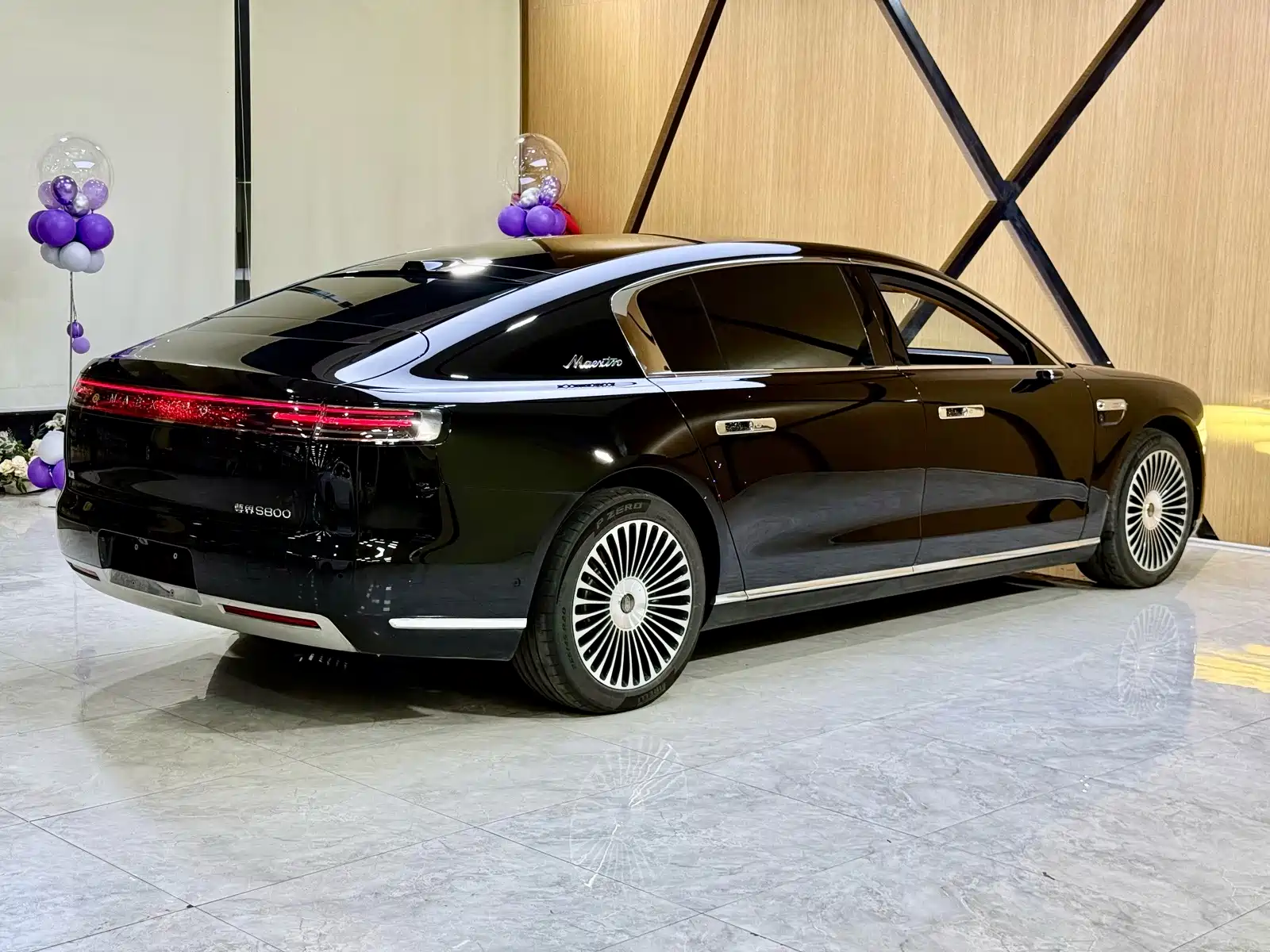 صورة 11 - Zunjie S800