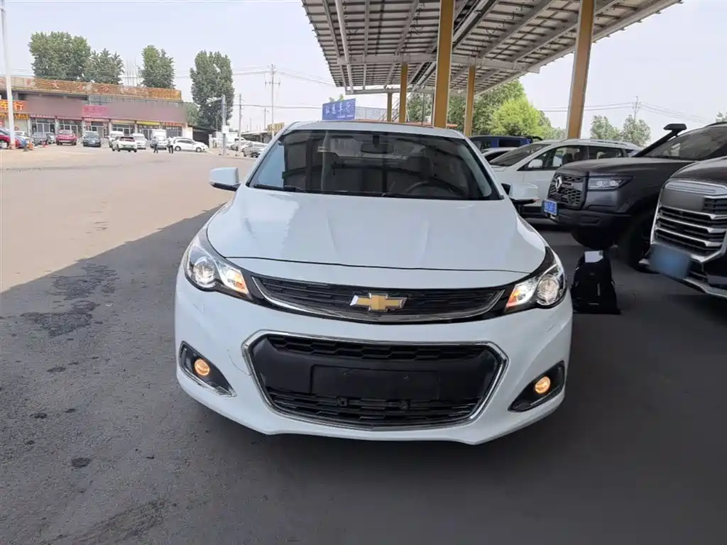 Chevrolet Malibu 2018 530T Automatic Luxury Edition фото 3
