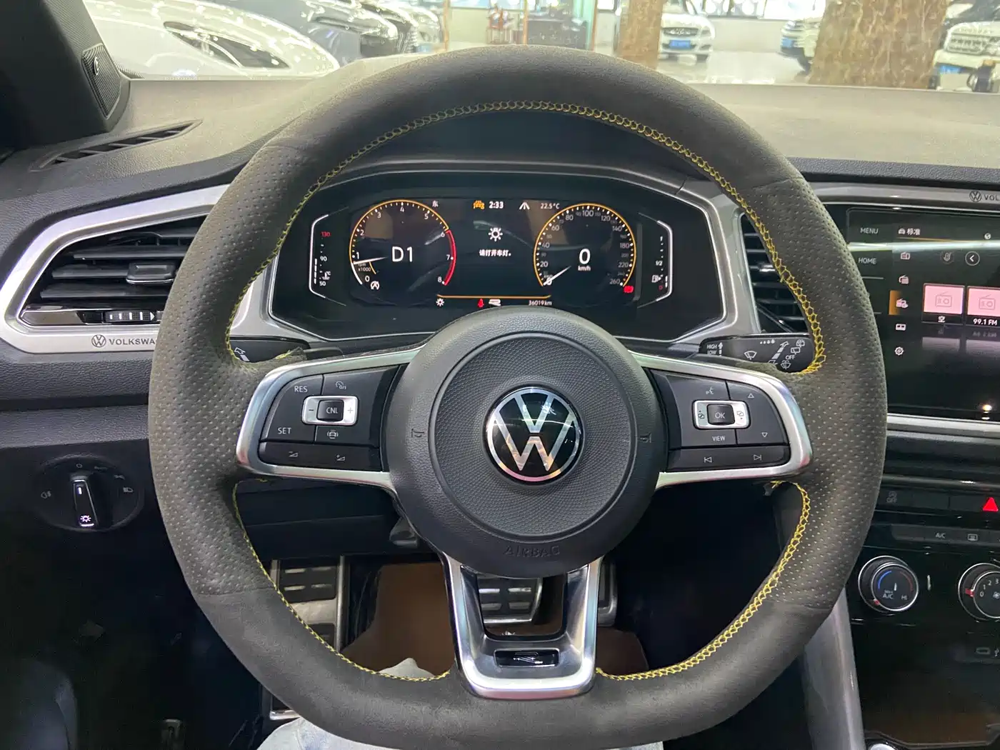 Volkswagen T-ROC 2022 280TSI DSG 2WD R-Line Pro PLUS фото 20