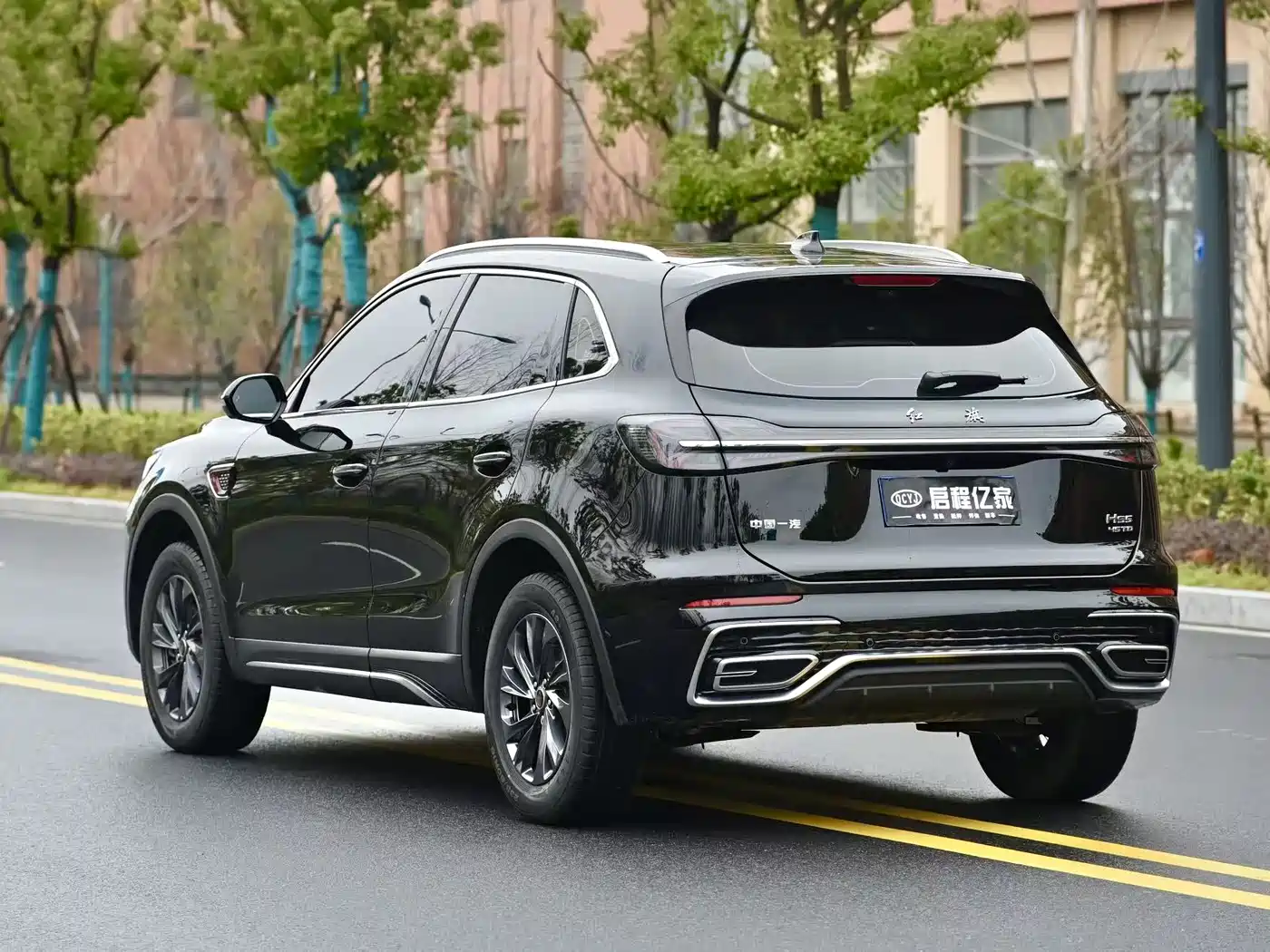 Hongqi HS5 2026 2.0T 2WD Qi Enjoyment Pro Edition фото 16