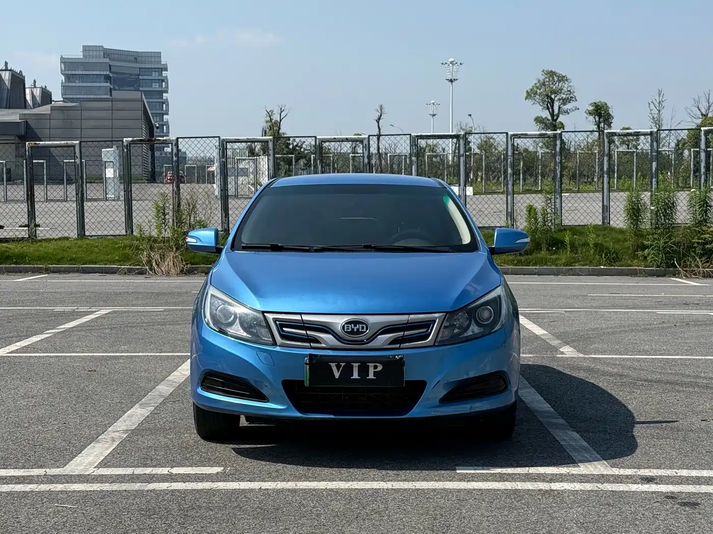 BYD e5 2018 450 Connected Enjoyment фото 2