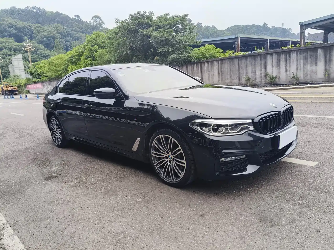 BMW 5 Series 2018 Facelift 530Li Exclusive M Sport Package фото 3