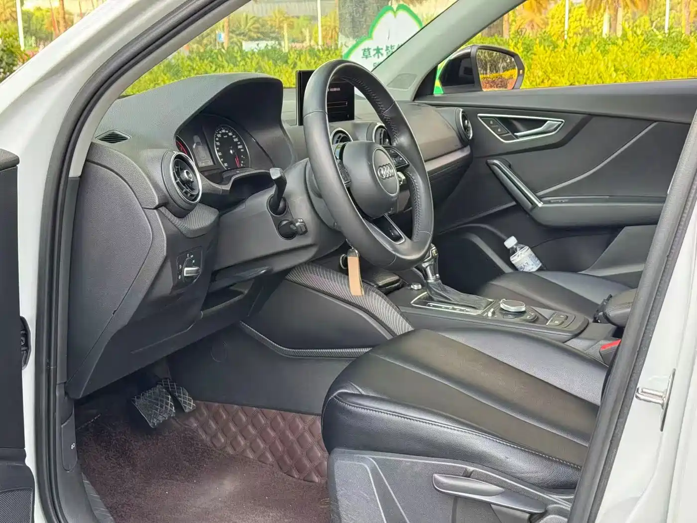 Audi Q2L 2018 35 TFSI Launch Exclusive Edition China VI фото 7