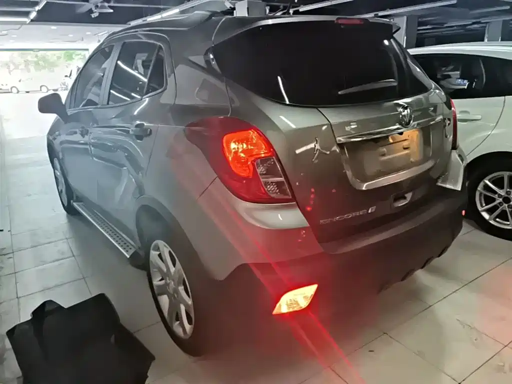 Buick Encore 2015 1.4T Automatic 2WD Urban Elite фото 5