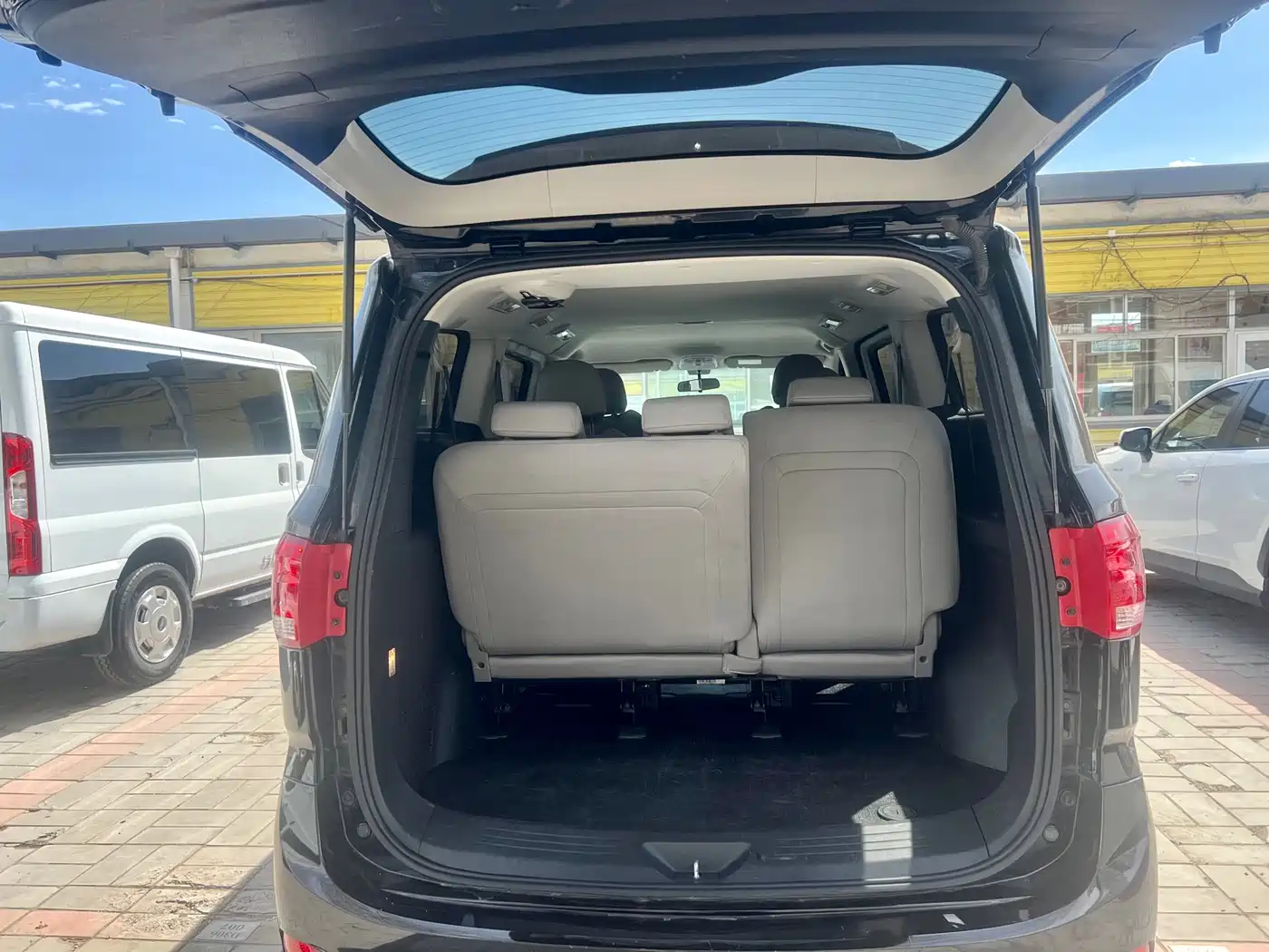 SAIC MAXUS CHASE G10