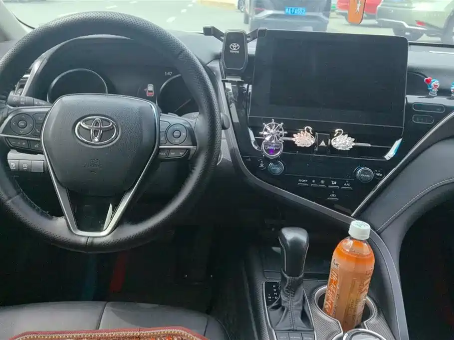 Toyota Camry 2021 2.0S Sporty Edition фото 12