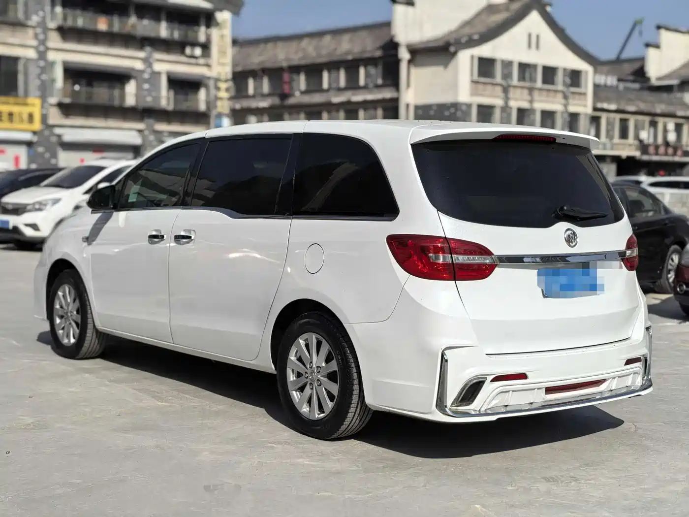 Buick GL8 2017 25S Comfort China V фото 4