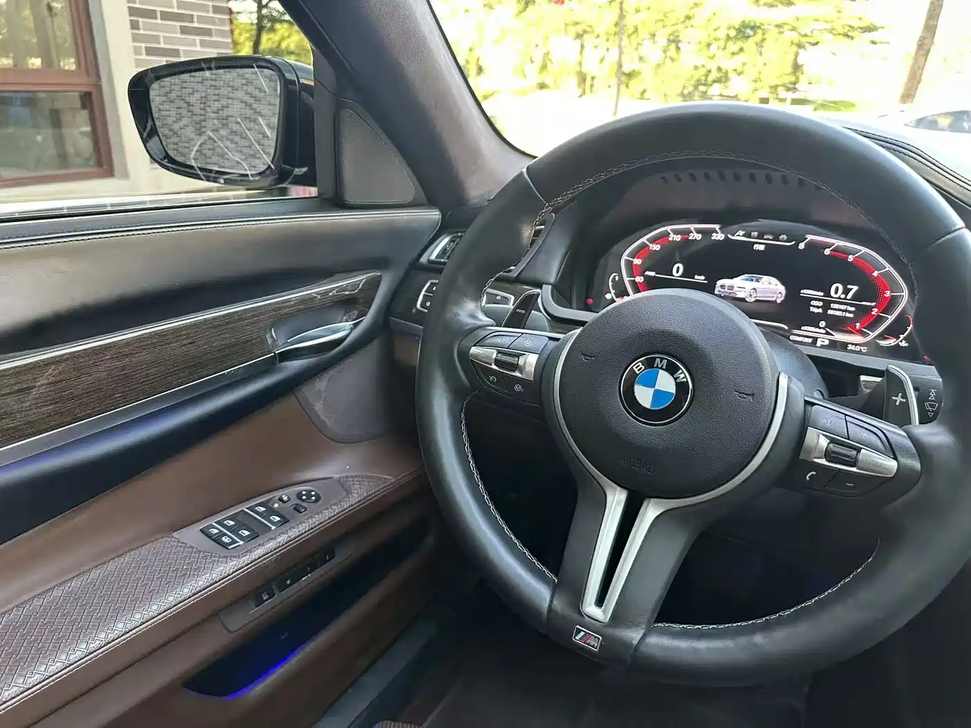 BMW 7 Series 2011 730Li Elegance фото 15