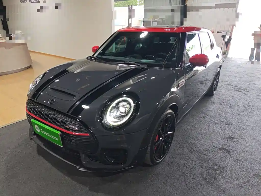 2021 MINI JCW CLUBMAN