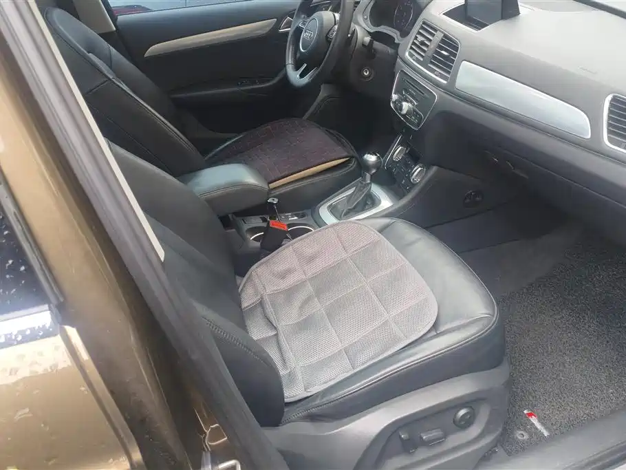 Audi Q3 2013 35 TFSI Comfort фото 8