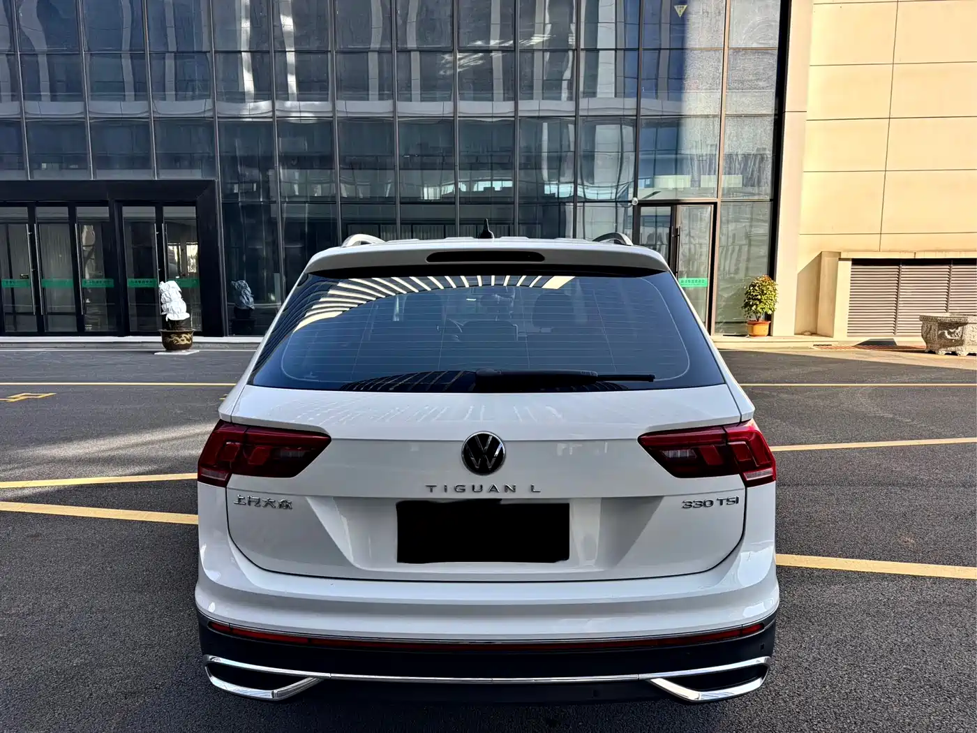 Volkswagen Tiguan L 2022 330TSI Automatic 2WD Smart Edition фото 4