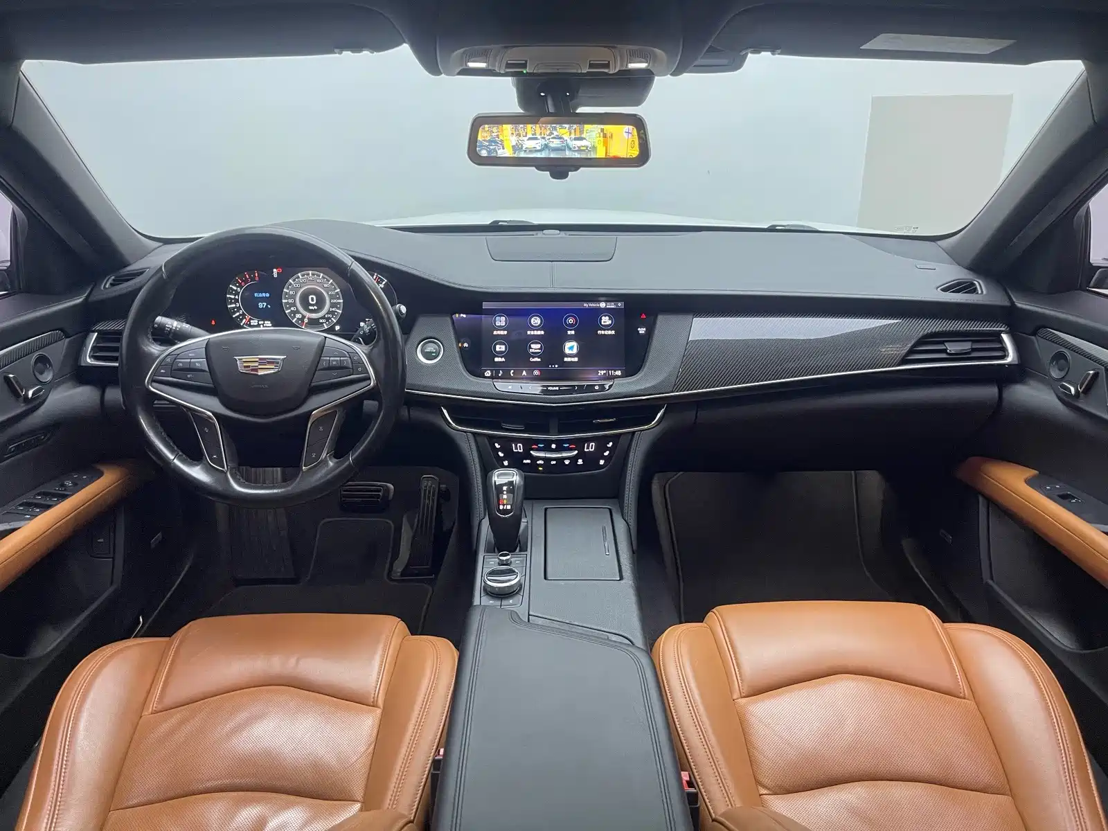 Фото 15 - Cadillac CT6