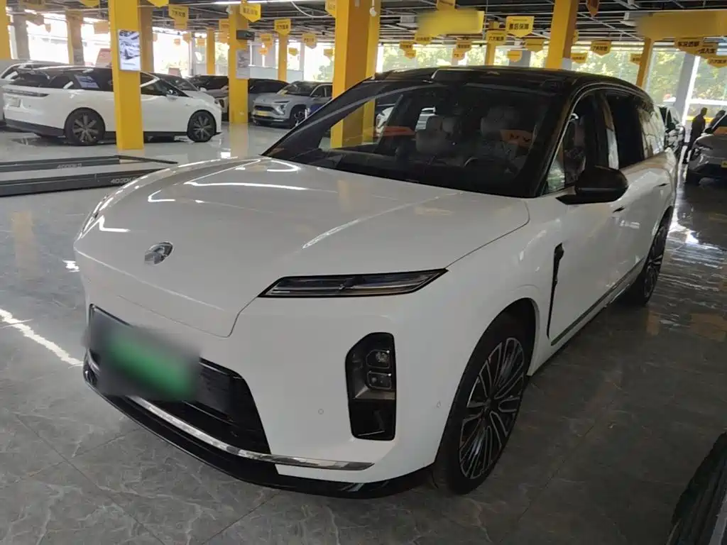 NIO NIO ES8 2025 Base Model