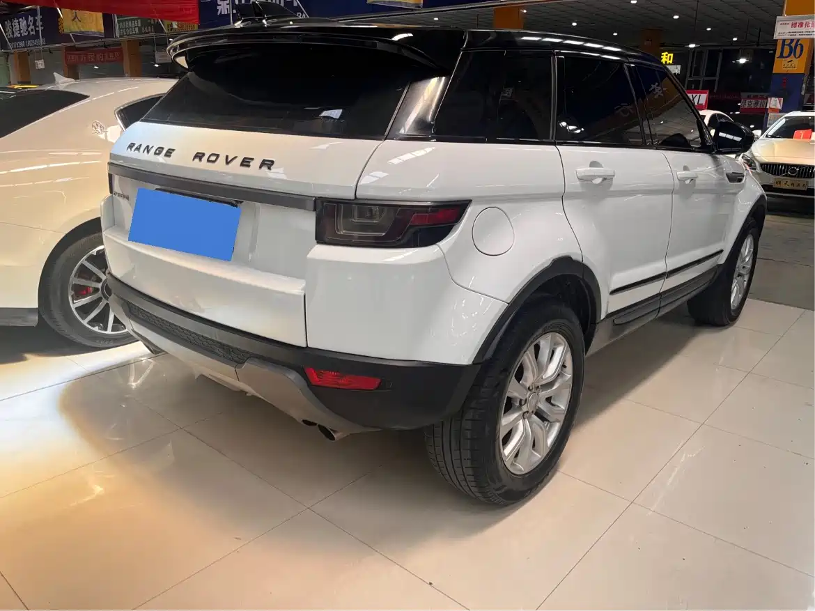 Land Rover Range Rover Evoque 2018 240PS PURE Trend фото 10