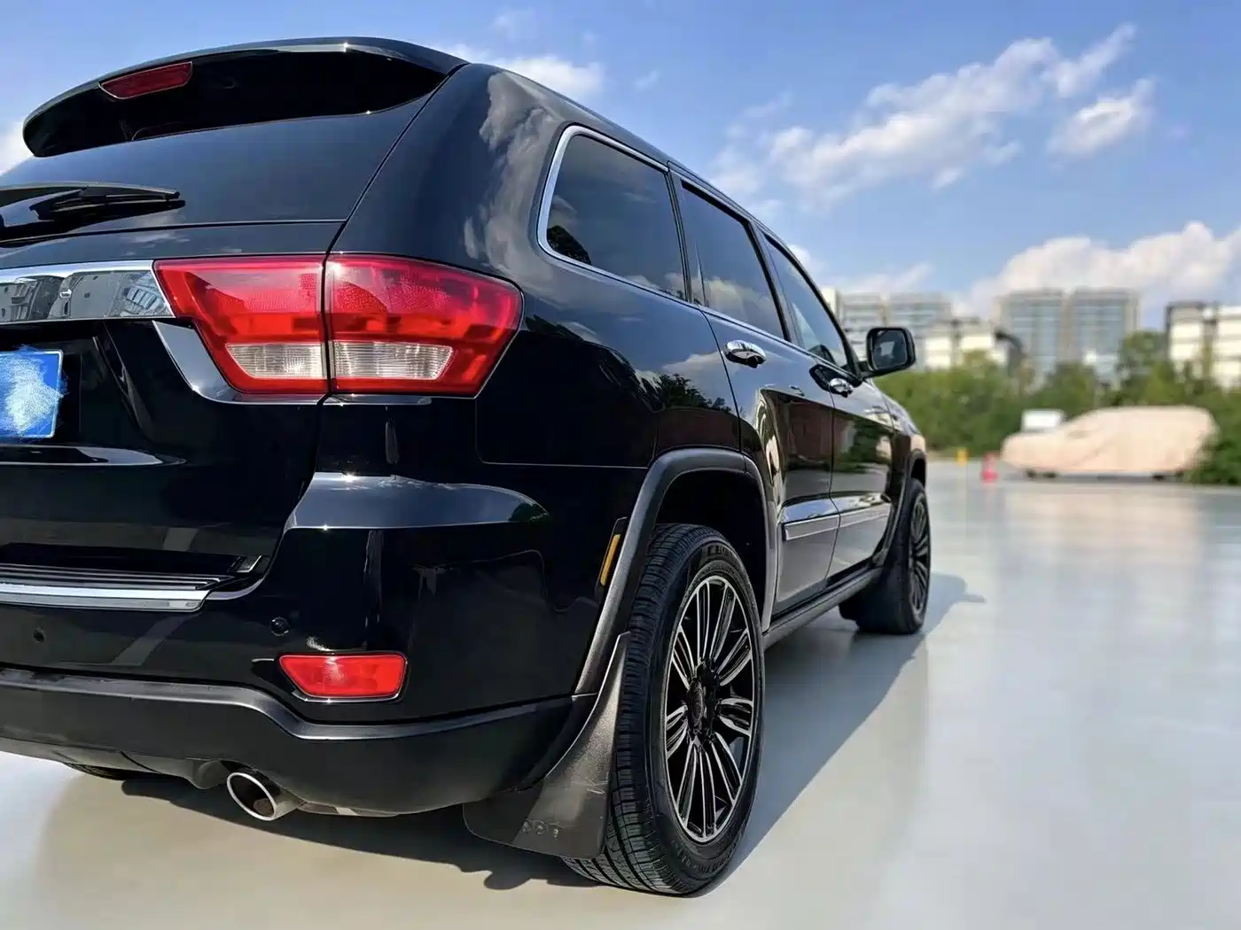 Фото 8 - Jeep Grand Cherokee (Import)