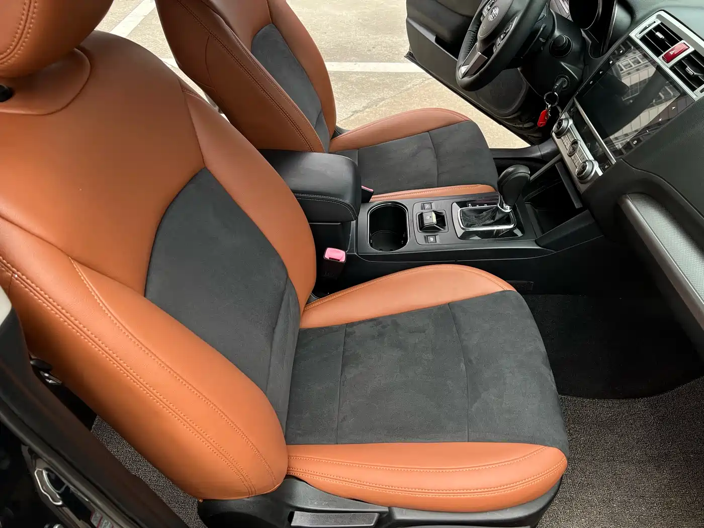 Subaru Outback 2016 2.5i Classic Edition фото 8