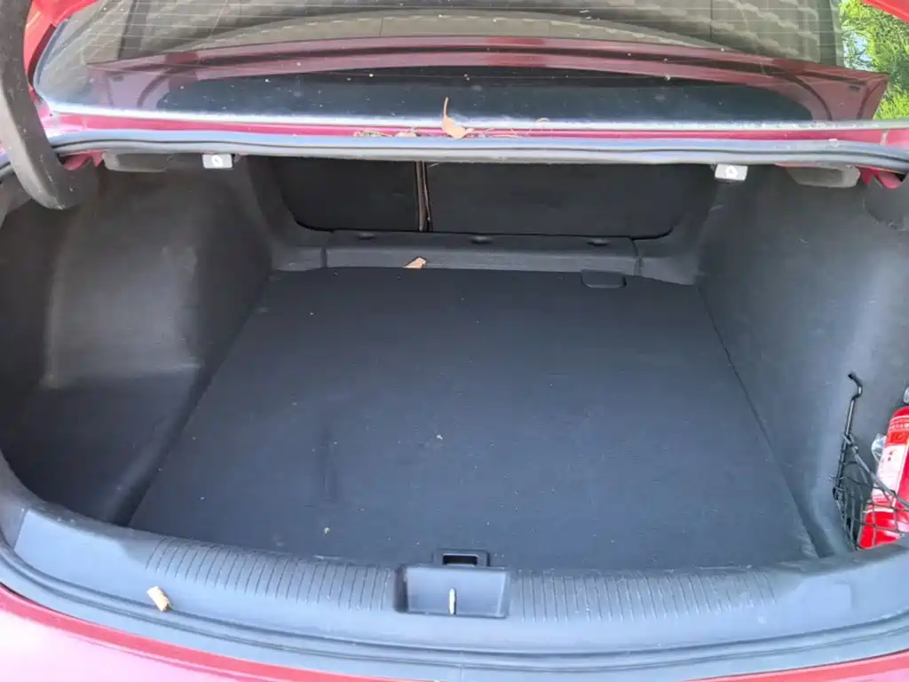 Photo 19 - Buick Regal