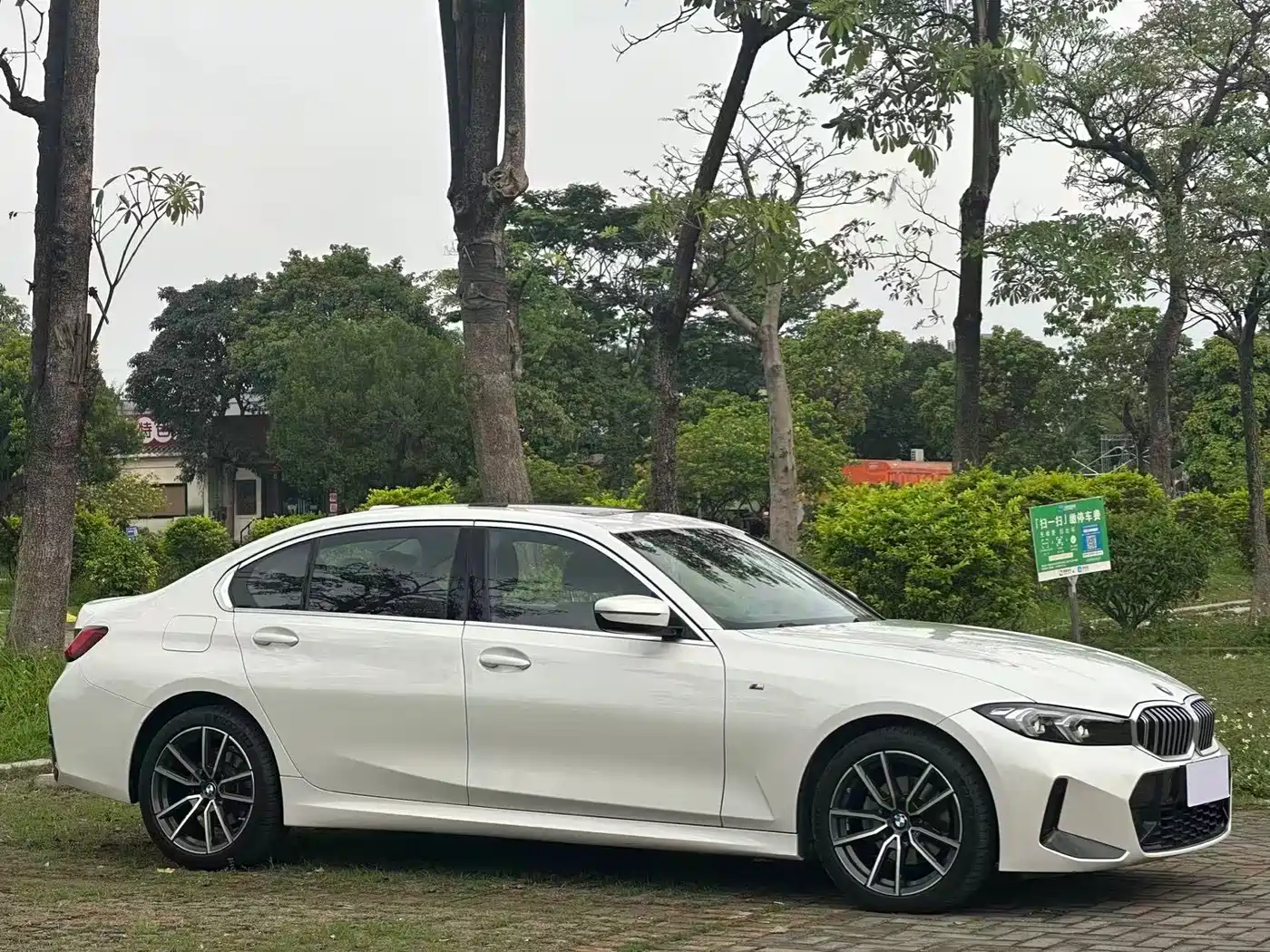 BMW 3 Series 2023 320Li M Sport Package фото 3
