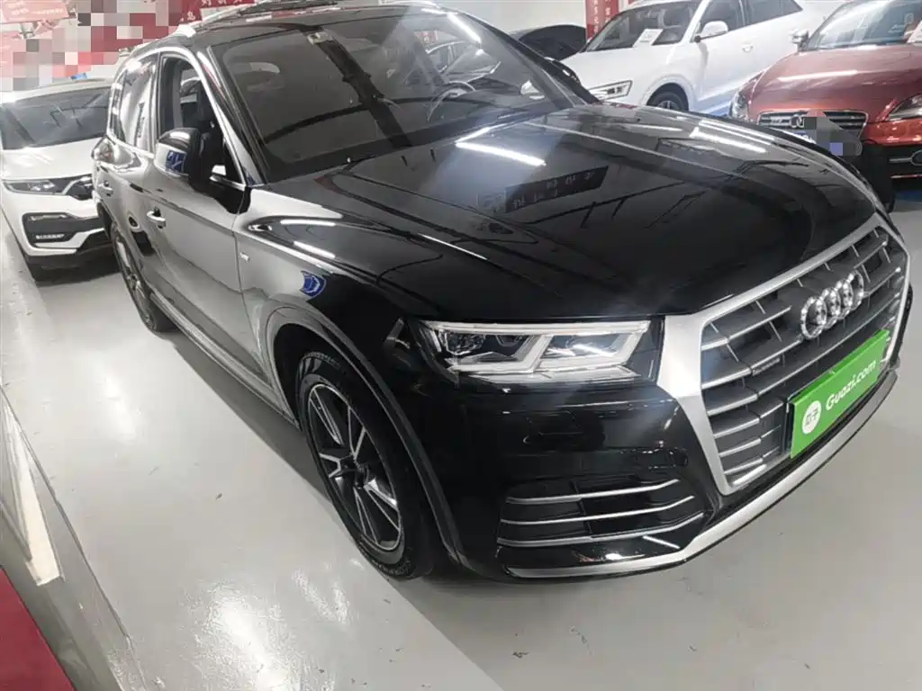 Audi Q5L 2020 Facelift 40 TFSI Honor Fashion фото 22