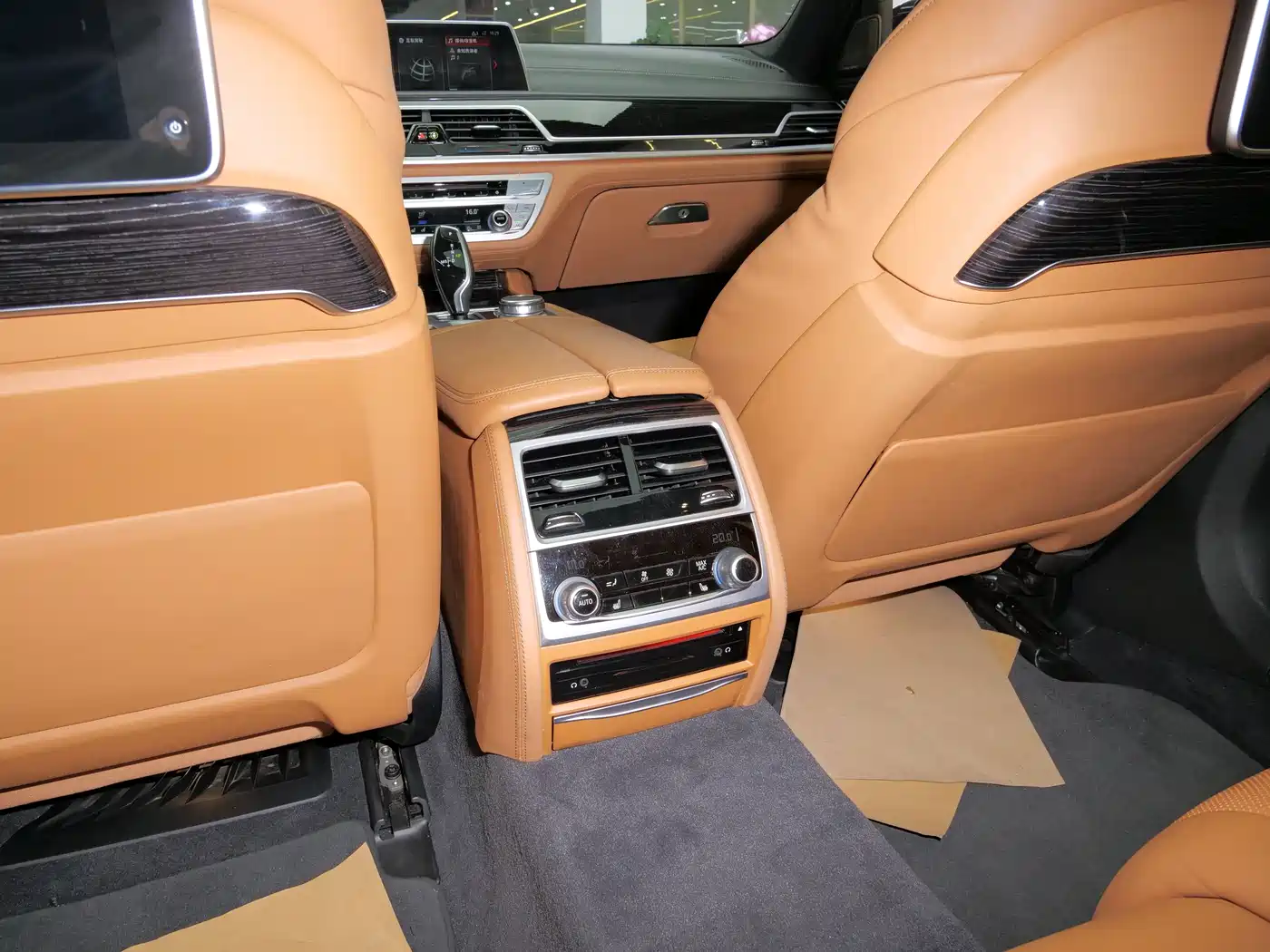 BMW 7 Series 2018 730Li Premium Type M Sport Package фото 12