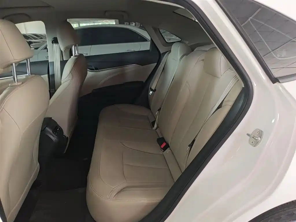 Buick Excelle 2021 Exemplar 1.5L Auto Elite фото 17