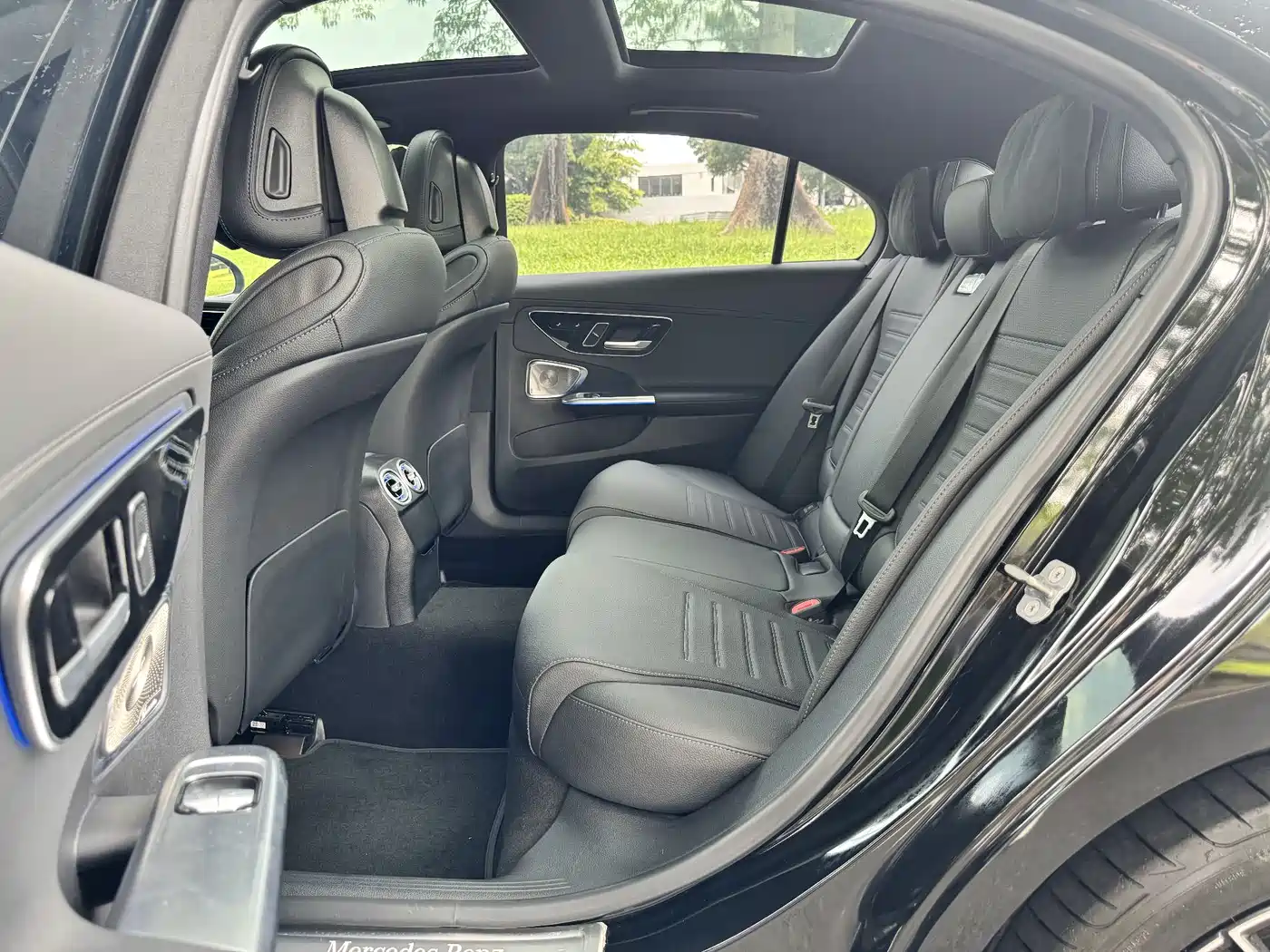 Mercedes-Benz C-Class 2024 Facelift C 260 L Sport фото 10