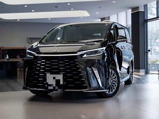 Lexus Lexus LM 2023 500h Four-Seat Imperial Edition