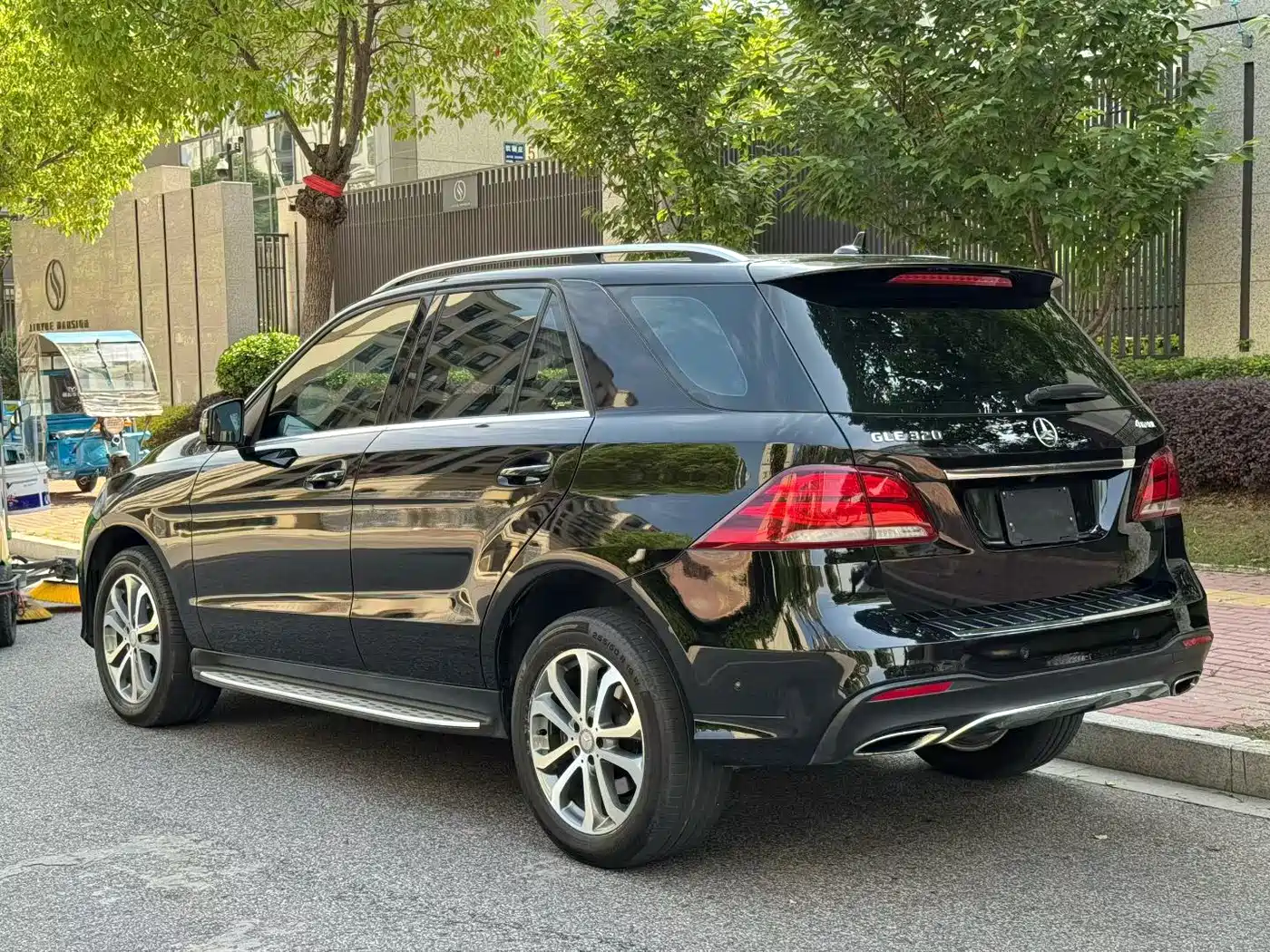 Mercedes-Benz GLE 2015 GLE 320 4MATIC фото 12