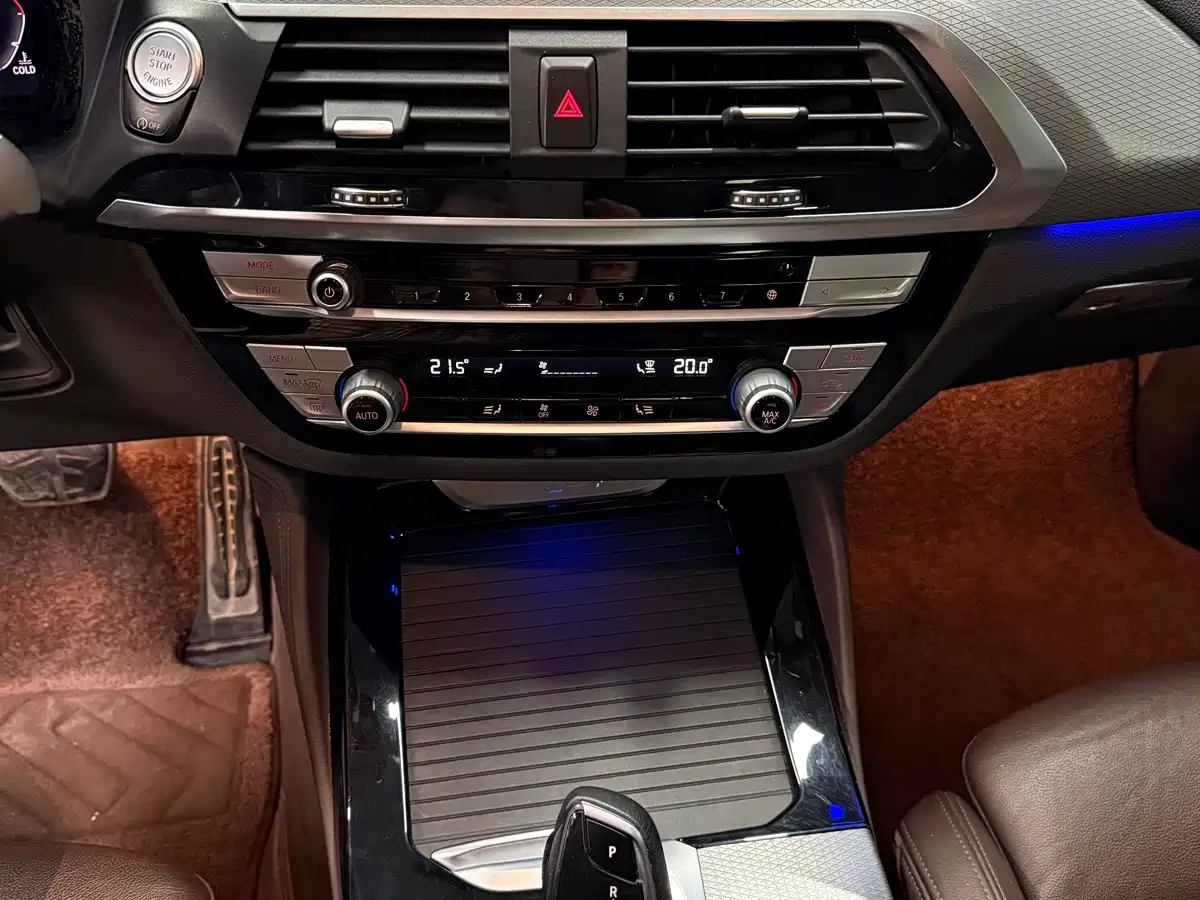Фото 12 - BMW X4