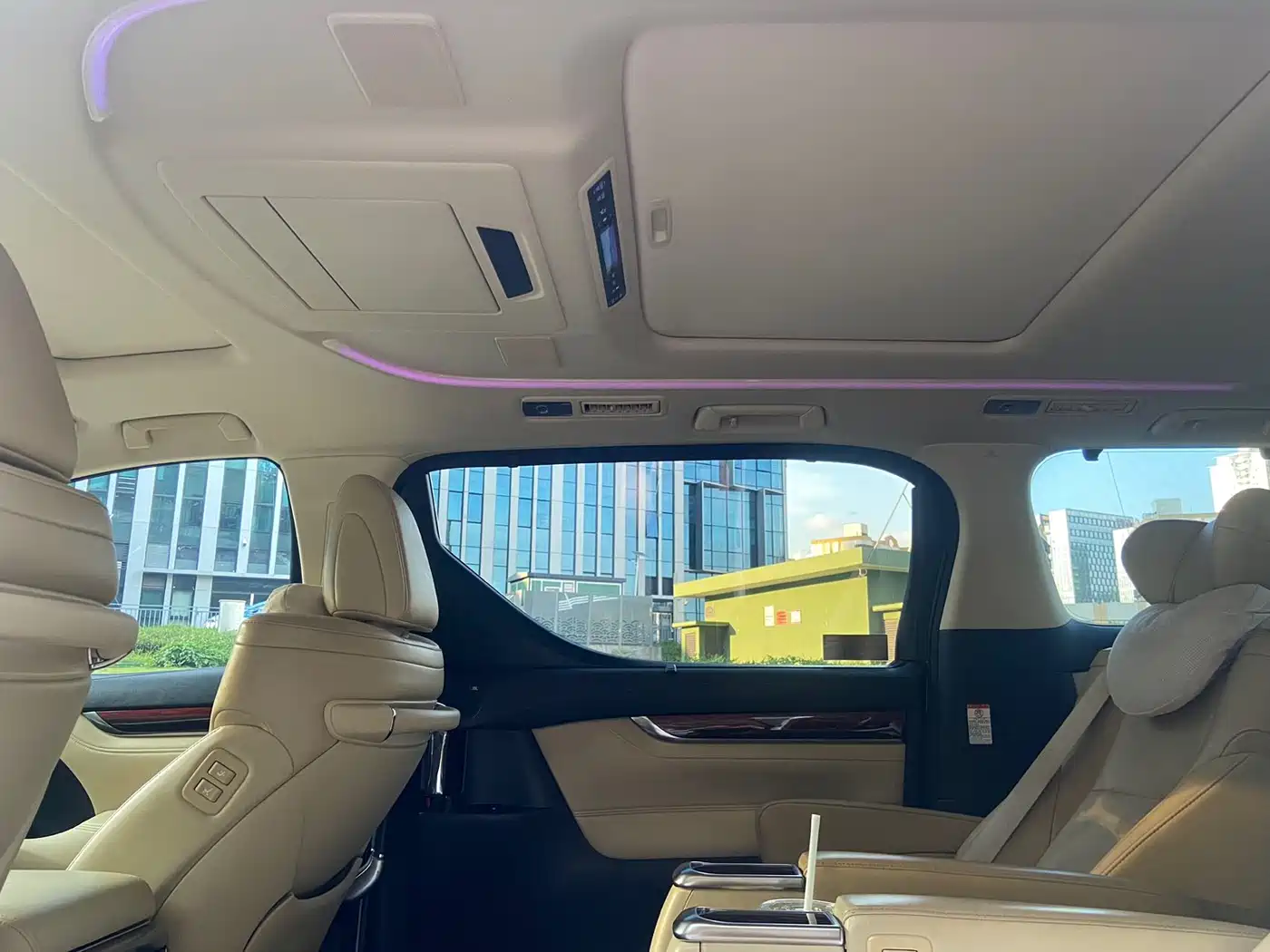 Toyota Alphard 2015 3.5L Luxury Edition фото 16