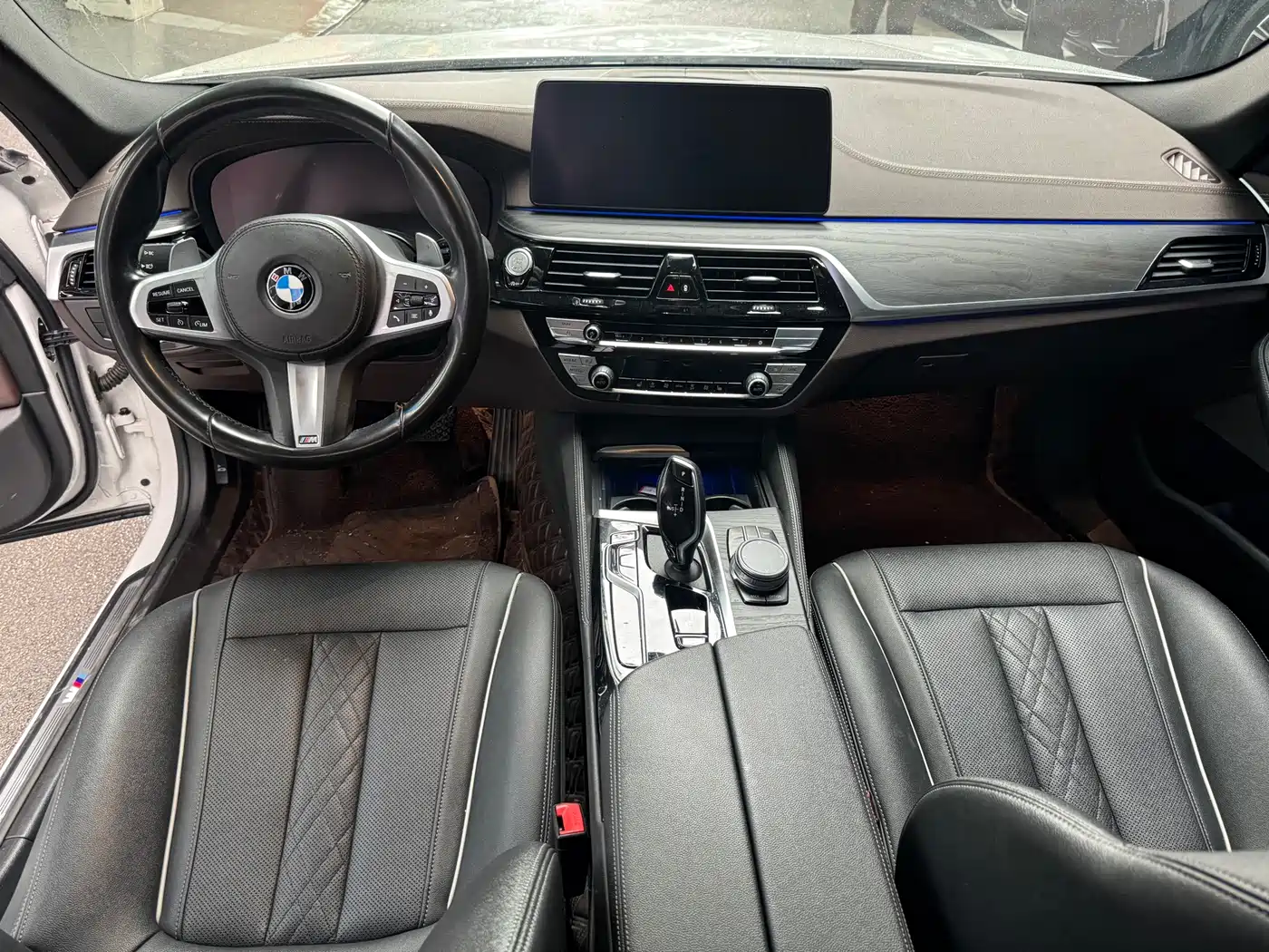 BMW 5 Series 2021 530Li Leading M Sport Package фото 8