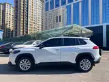 Photo 2 - Toyota Frontlander
