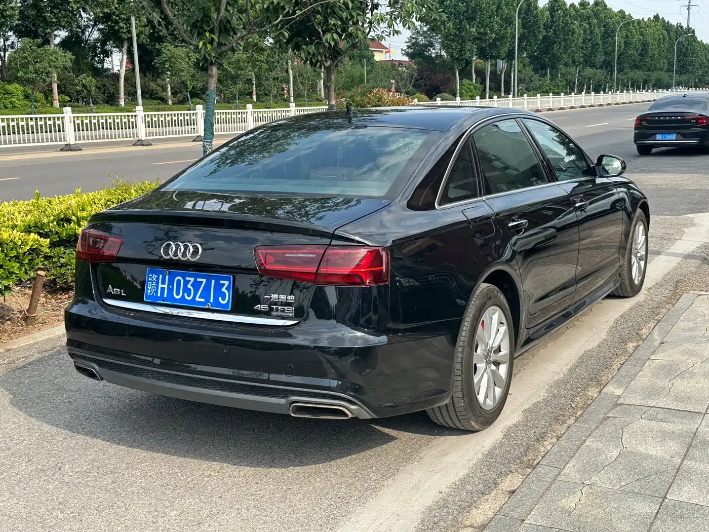 Audi A6L 2018 30th Anniversary 45 TFSI quattro Sport фото 5