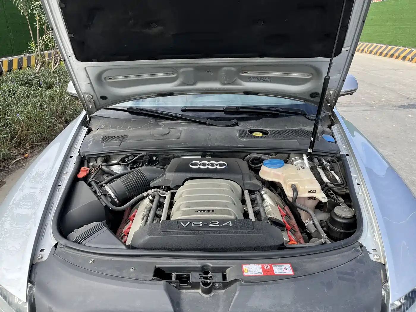Фото 15 - Audi A6L
