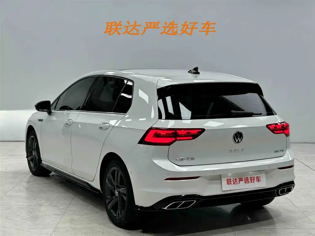 Volkswagen Golf 2021 280TSI DSG R-Line фото 23