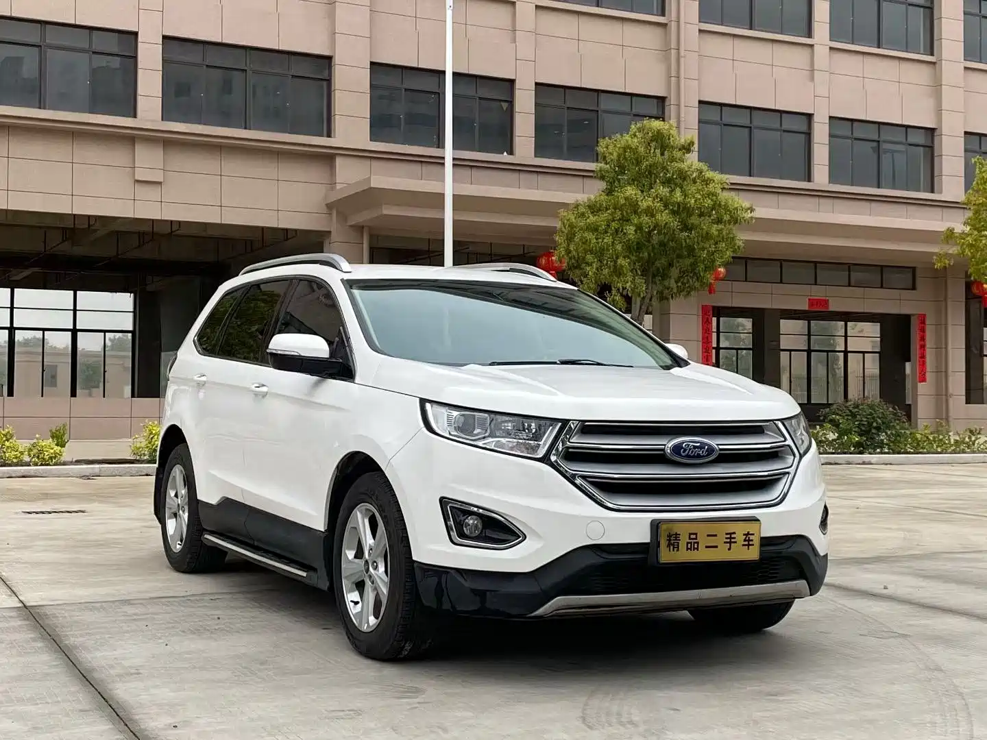 Фото 3 - Ford Edge