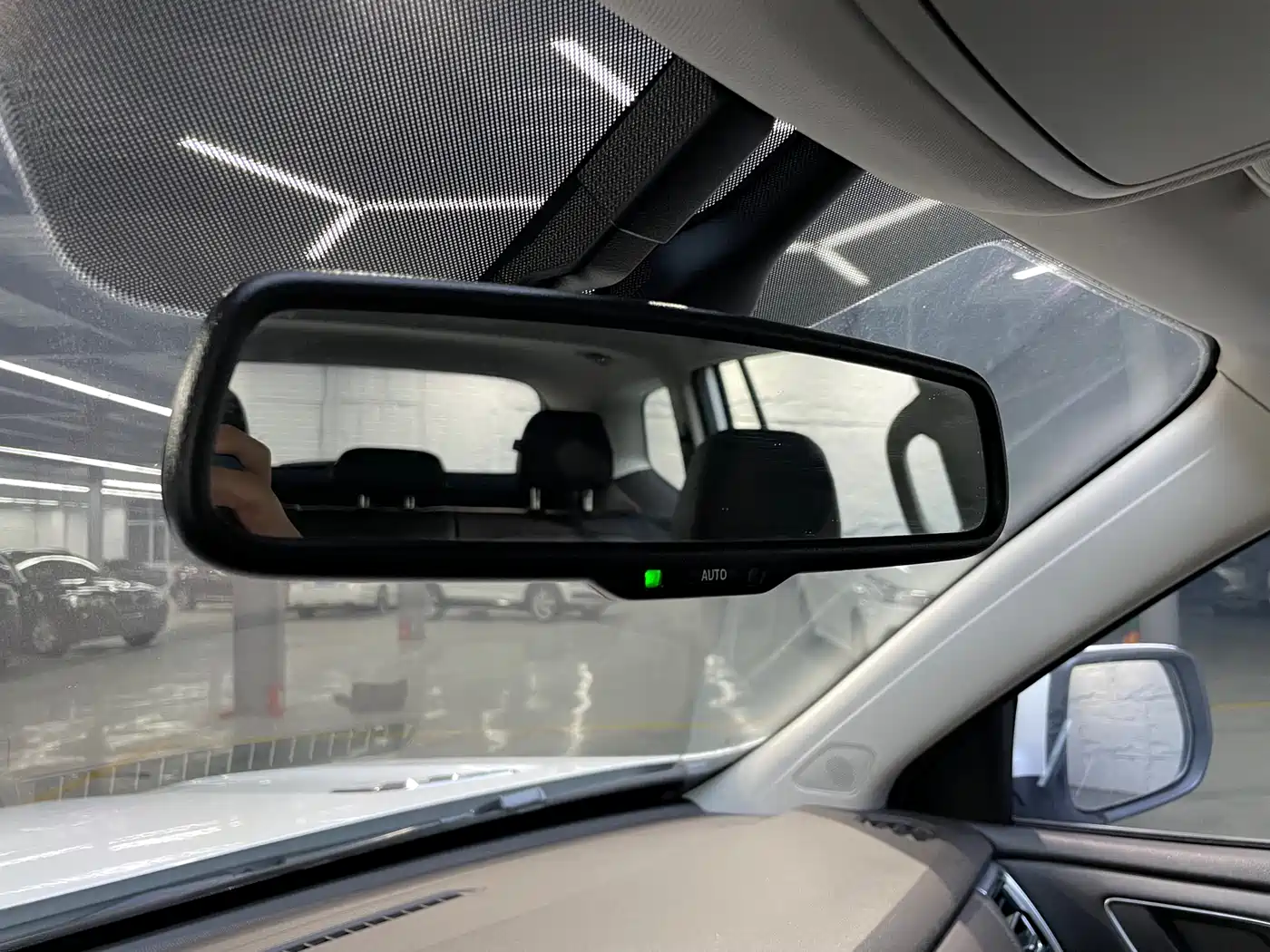 Roewe RX8 2018 2018 30T Smart Internet 2WD Flagship Edition