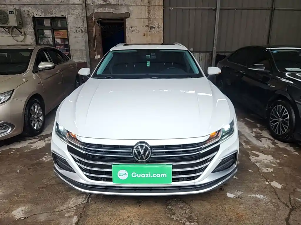 صورة 3 - Volkswagen CC