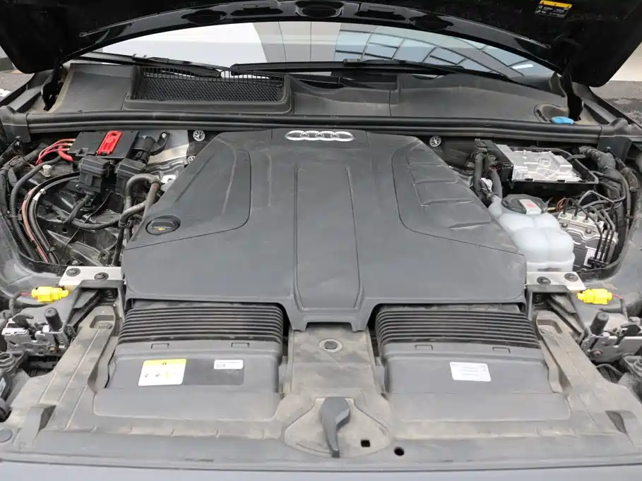Audi Q7 2024 2024 45 TFSI quattro S line Black Warrior