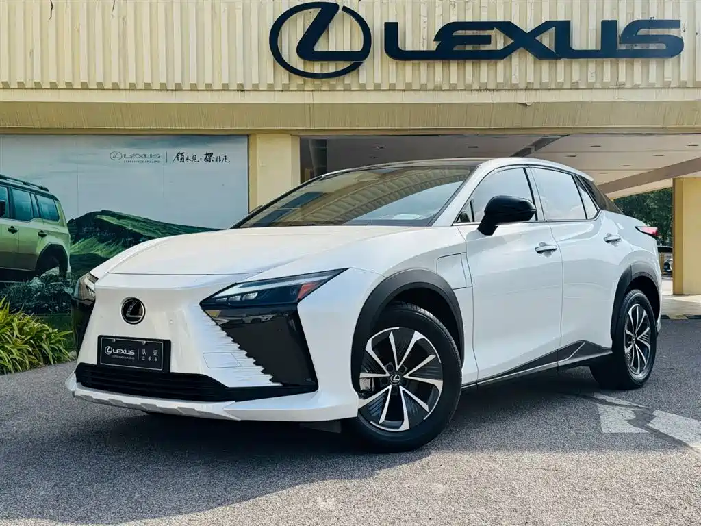 Lexus RZ 2023 450e 4WD Deluxe