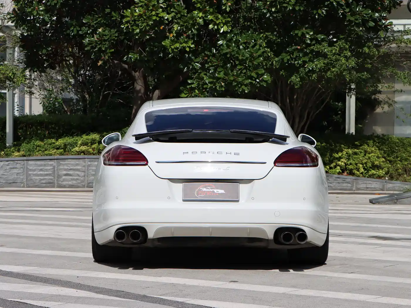 Porsche Panamera 2010 Model Panamera S 4.8L фото 5