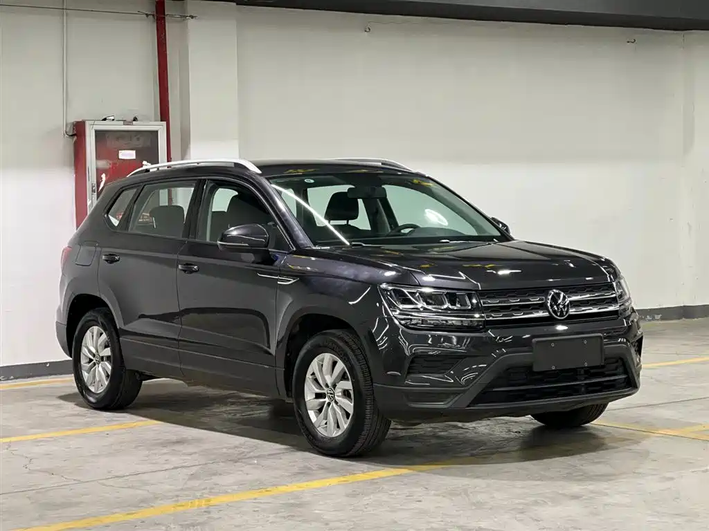 VOLKSWAGEN TUYUE