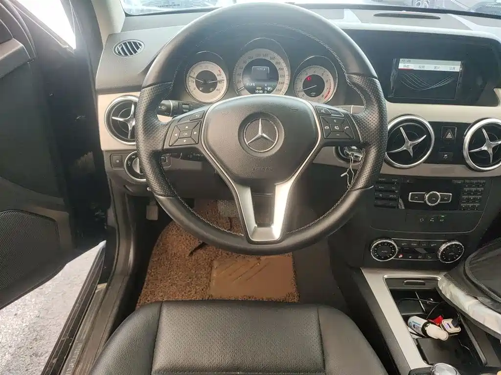 Mercedes-Benz GLK-Class 2014 GLK 260 4MATIC Dynamic фото 3