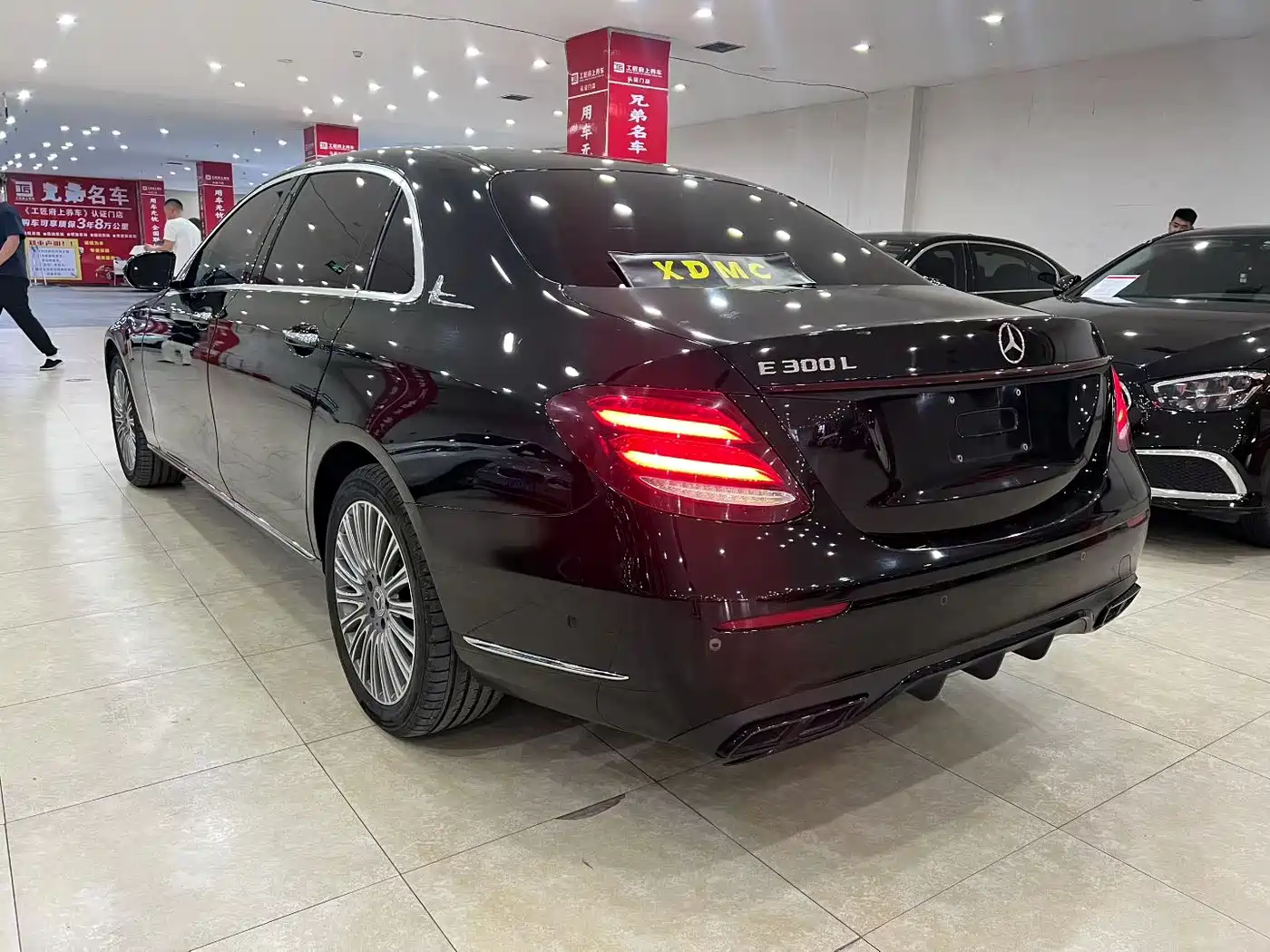 Mercedes-Benz E-Class 2016 E 300 L Fashion Type фото 7