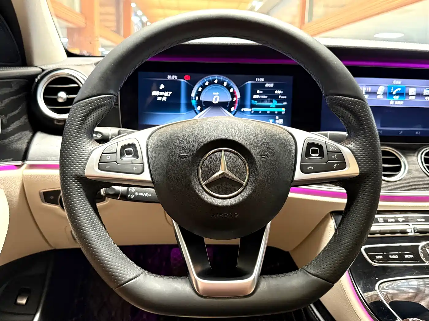 Mercedes-Benz E-Class 2016 E 300 L Sport Luxury фото 10