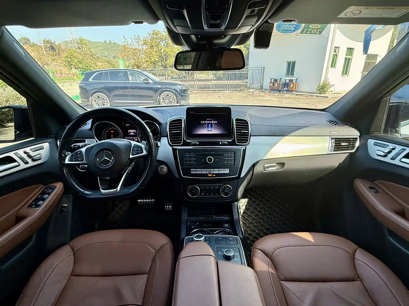 Mercedes-Benz GLE AMG 2017 AMG GLE 43 4MATIC фото 10